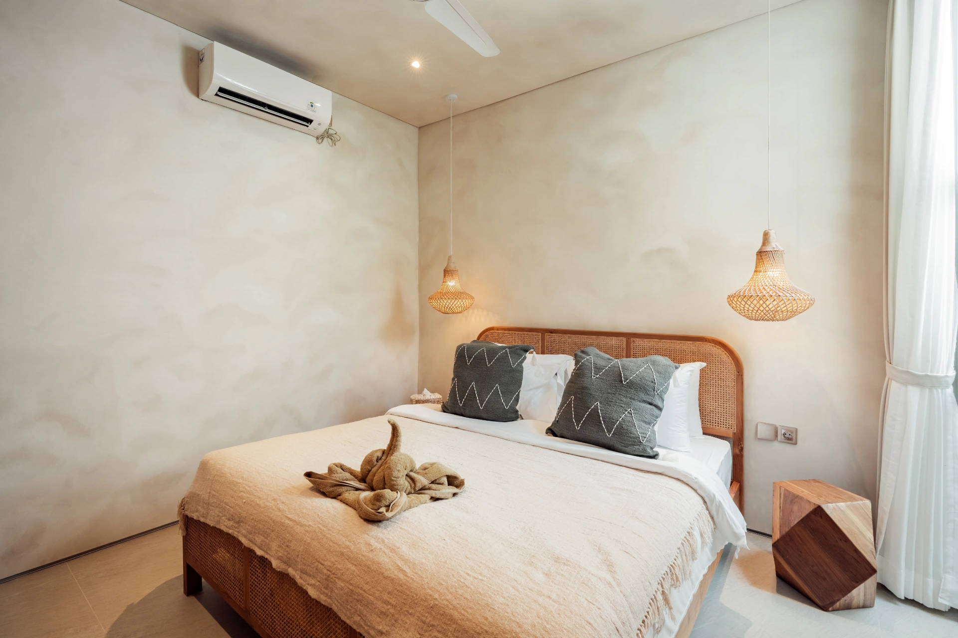Brand-New 2BR Villa in Berawa – Prime Location, Quiet Surroundings, 2-bed villa for rent in Canggu – photo 12 of 15