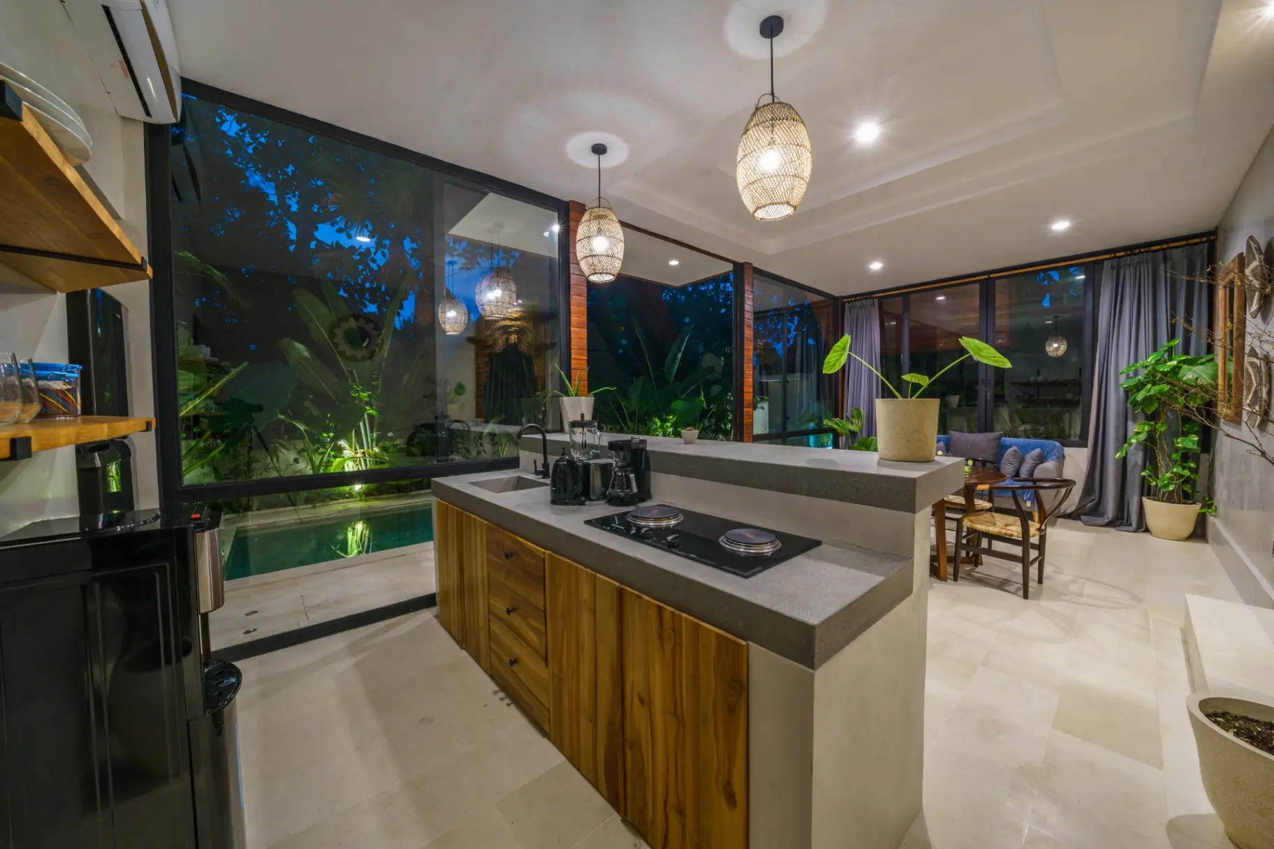 Villa Kirana - Designer 2-bedroom Villa w/ pool in Pererenan, 2-bed villa for rent in Pererenan – photo 13 of 15