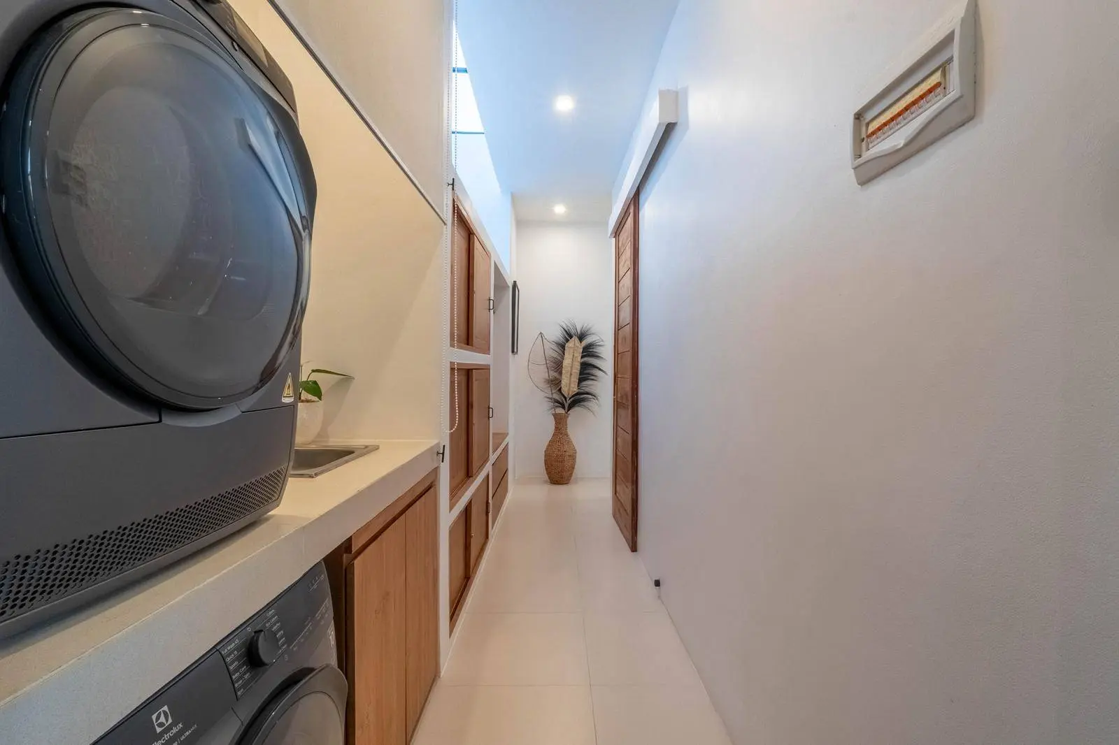 Villa For Rent 3 Bed In Berawa,Tibubeneng Bali, 3-bed villa for rent in Canggu – photo 13 of 15