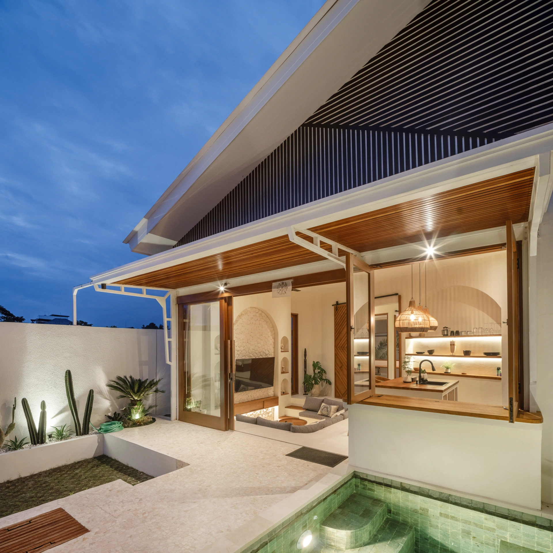 1 Bedroom Modern Villa for Monthly and Yearly Rent Close to Cemagi Beach, 1-bed villa for rent in Seseh – photo 2 of 15