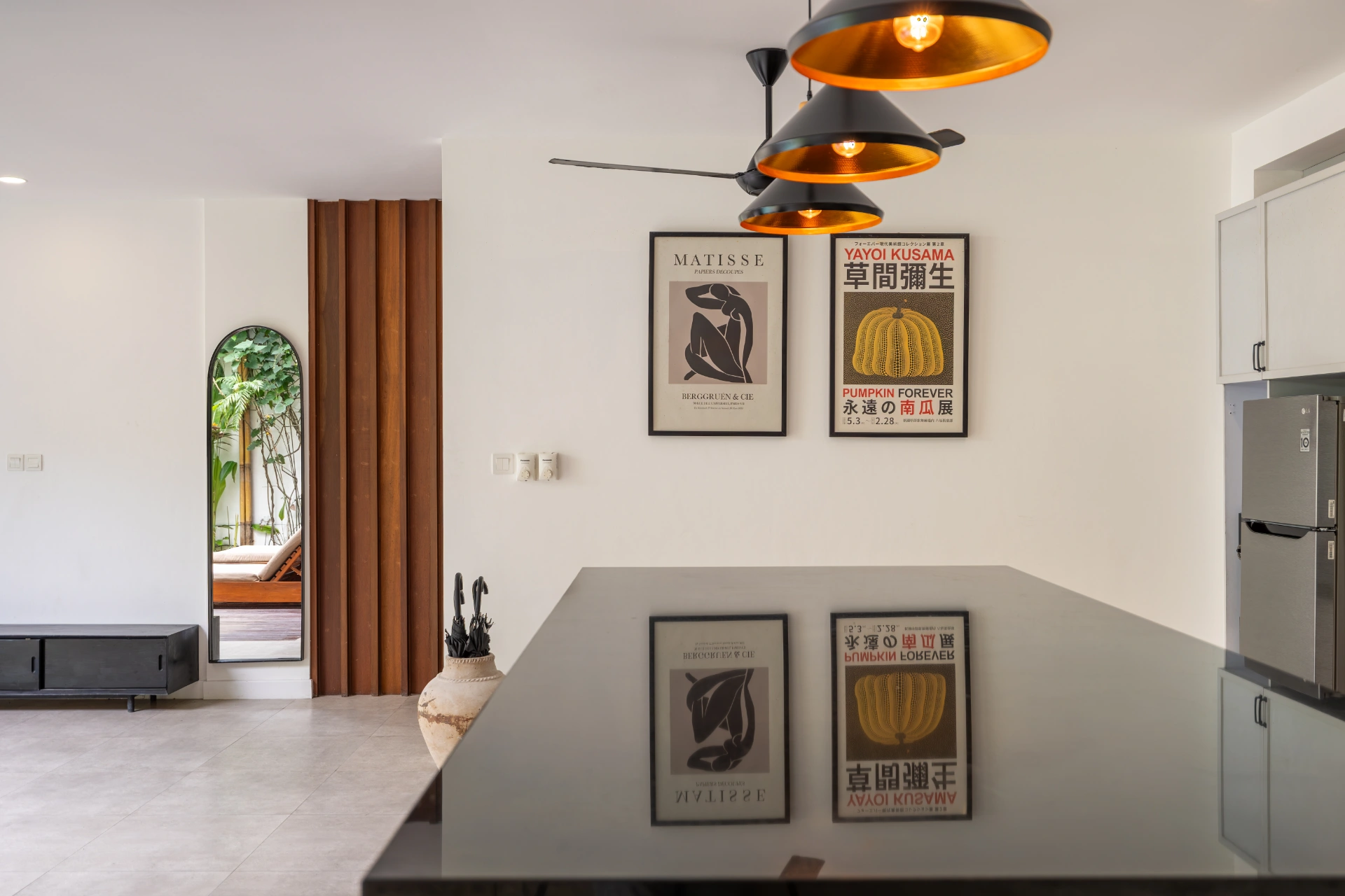 Green Moon 1 - Designer 4BR Villa | Near Berawa Beach & Pool, 4-bed villa for rent in Canggu – photo 12 of 15