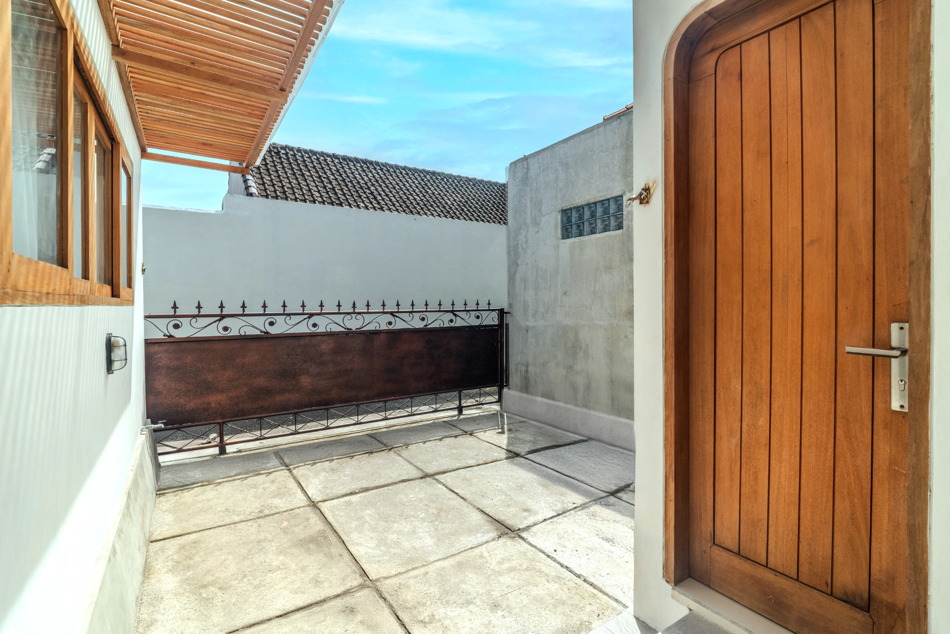 Chic 2BR Villa – Long Term Deal (40m) – Sunken Tv Lounge + Pool in, 2-bed villa for rent in Pererenan – photo 10 of 15