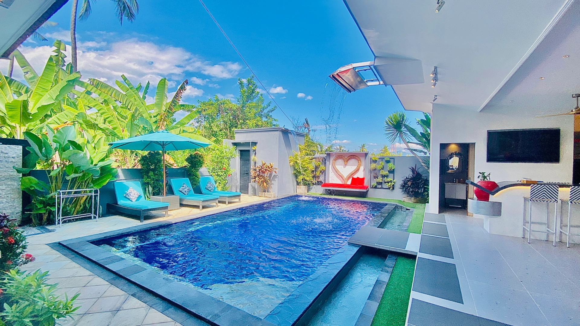 Brand new, completely private luxury villa in Lovina, North Bali, 3-bed villa for rent in North Bali – photo 10 of 15