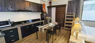 Bright Umalas Studio | Fast WiFi, Kitchen & Nomad Ready, 1-bed villa for rent in Kuta – photo 14 of 15