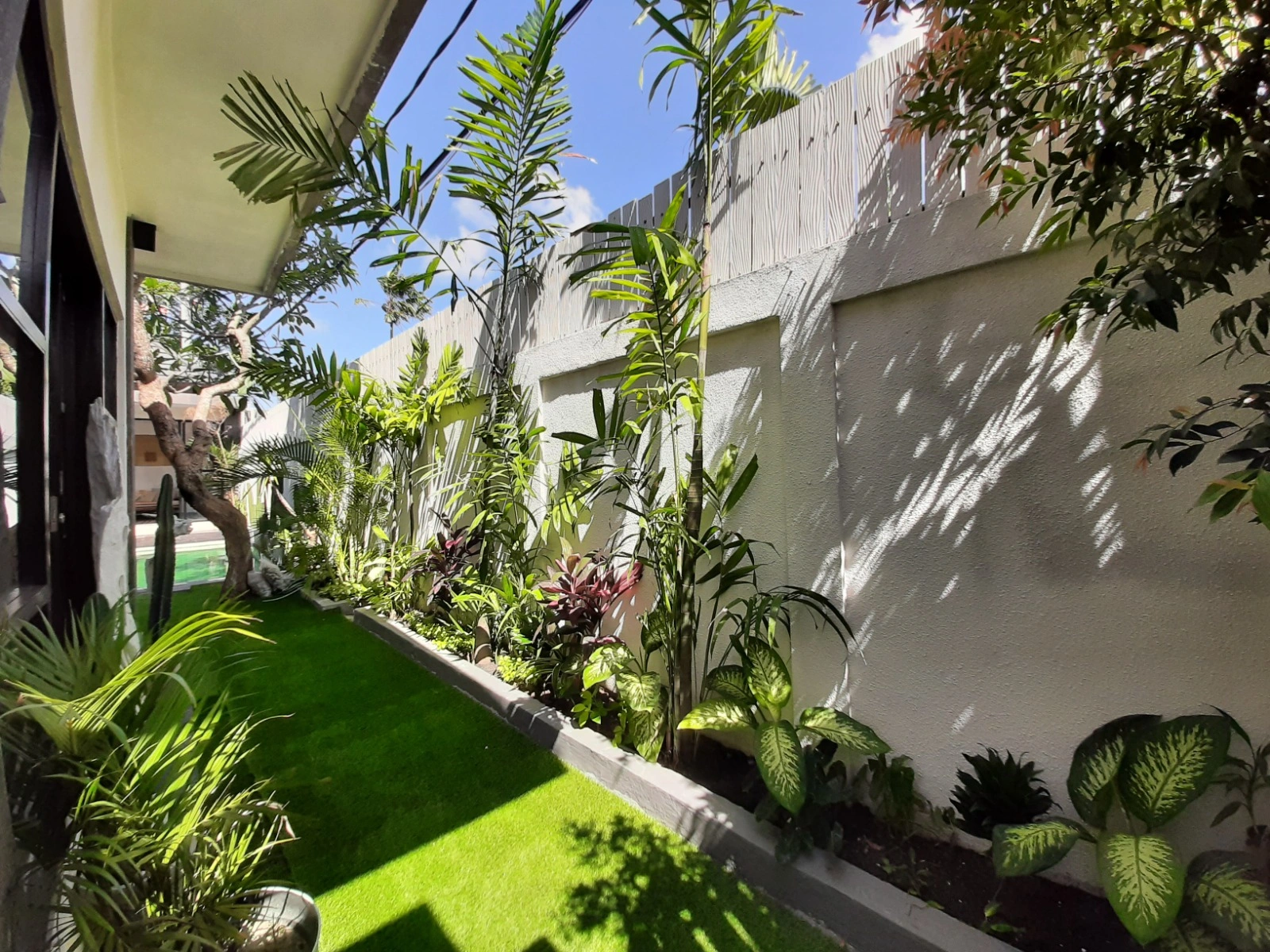 Tropical Homie Villa New Renovated in Seminyak, 2-bed villa for rent in Seminyak – photo 8 of 15