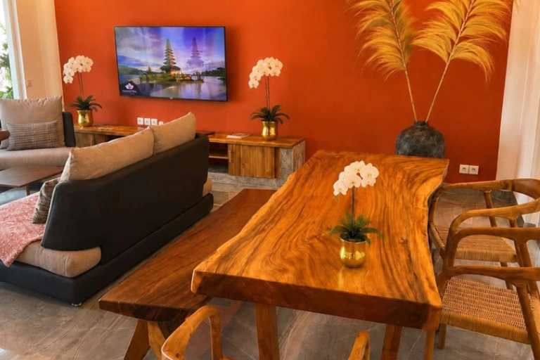 3BR Modern Villa in Canggu - Low Traffic Location, 3-bed villa for rent in Canggu – photo 8 of 12