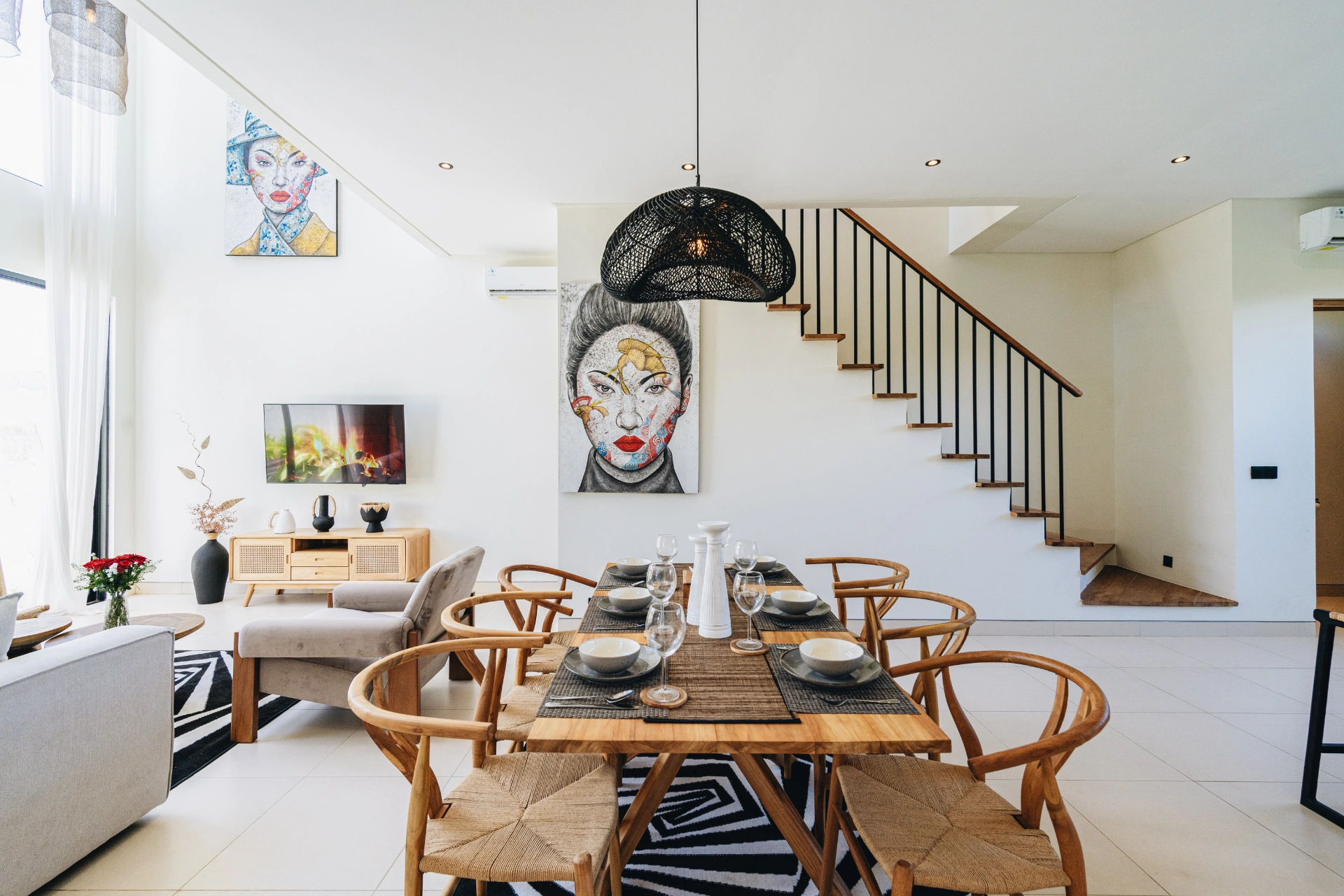Stylish 2BR Private Pool Villa • 5 Min to Batu Bolong Beach, 2-bed villa for rent in Canggu – photo 2 of 15