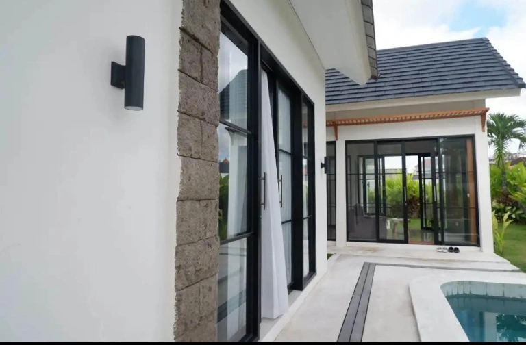 3BR Villa with Big Garden Padonan, Canggu, Quite Area, 3-bed villa for rent in Canggu – photo 9 of 15