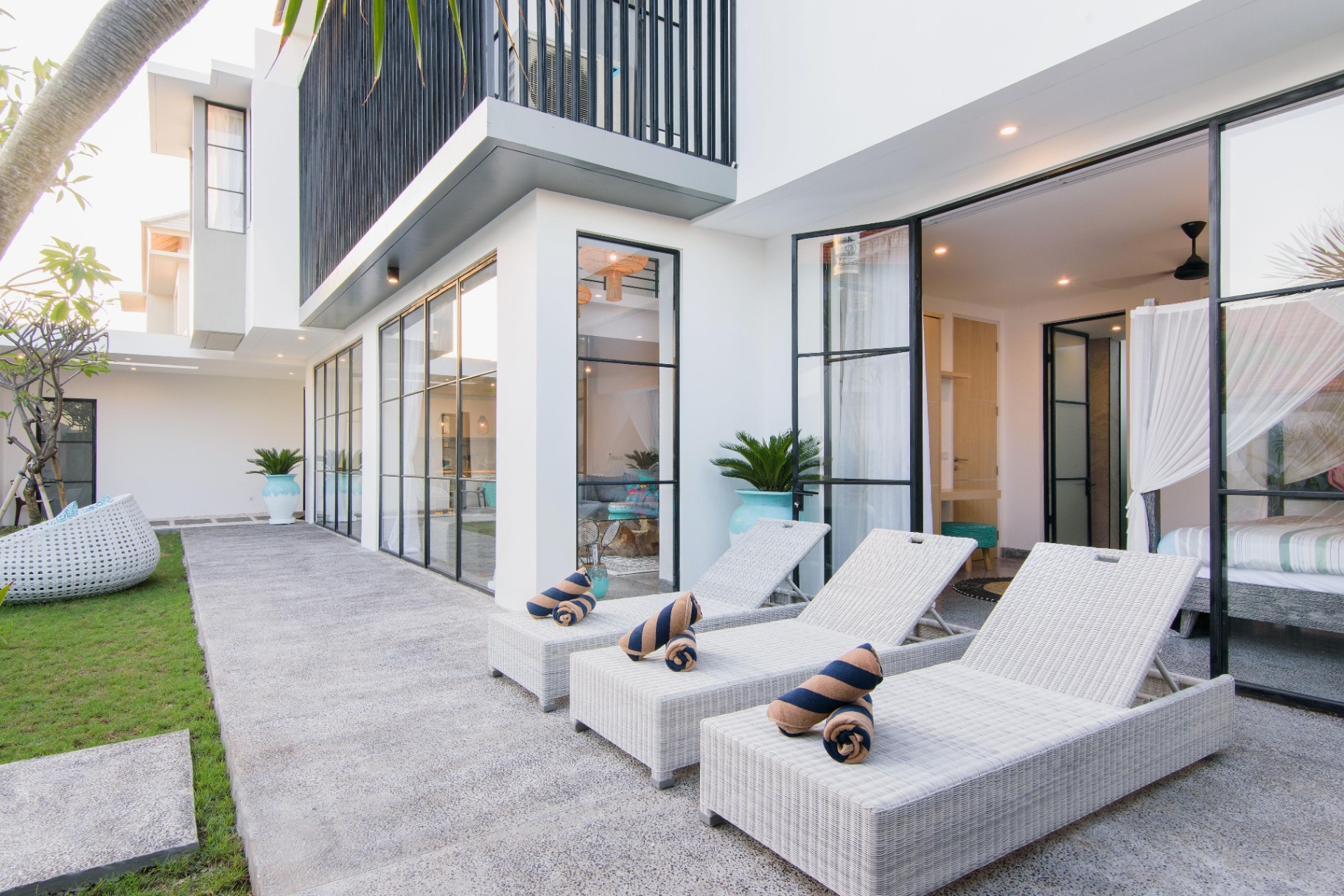 Villa For Rent 4 Bed In Berawa,Tibubeneng Bali, 4-bed villa for rent in Canggu – photo 11 of 15