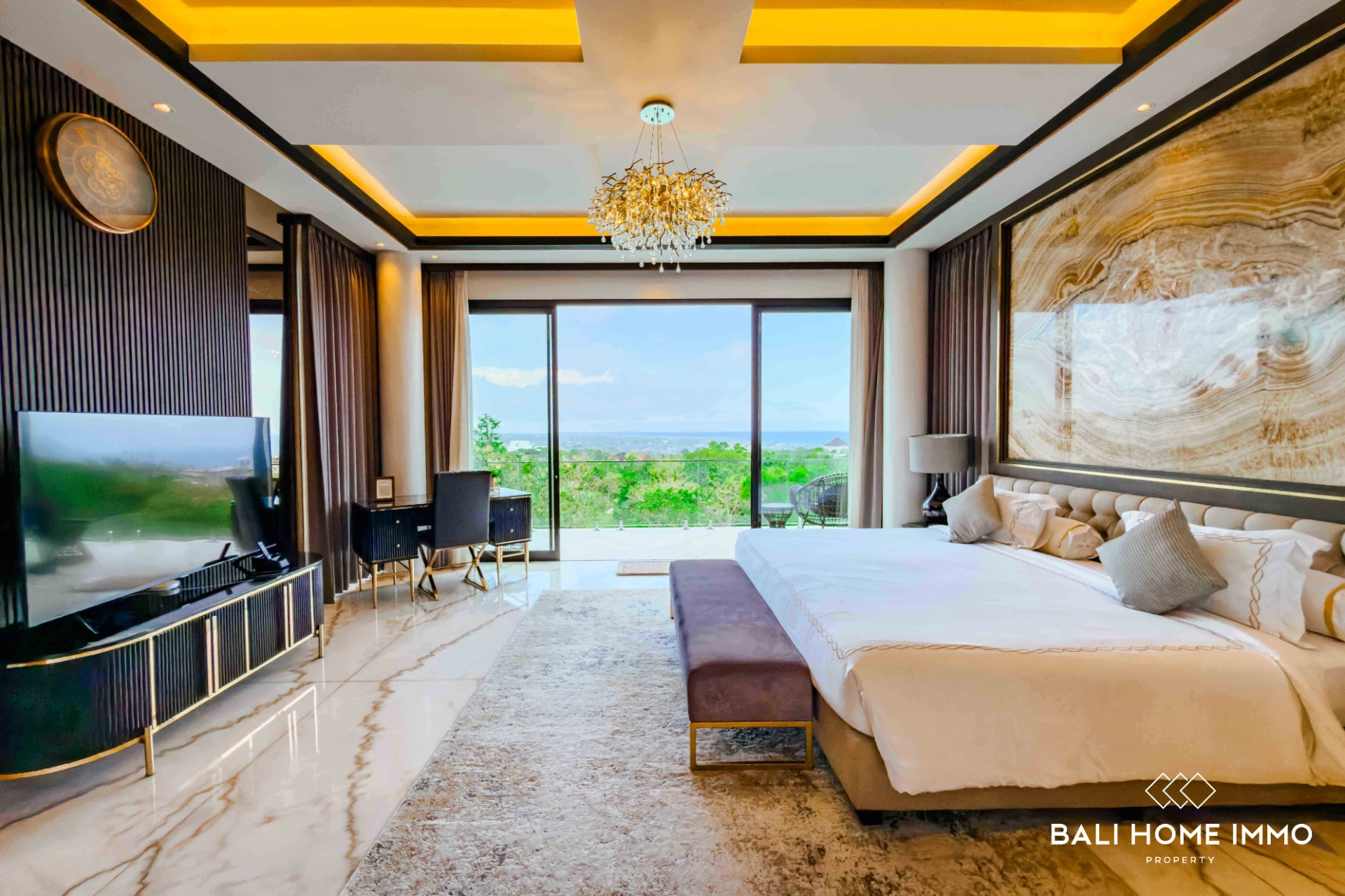 Luxurious Ocean View 6 Bedrooms Villa for Rental in Bali Ungasan, 6-bed villa for rent in Uluwatu – photo 9 of 15