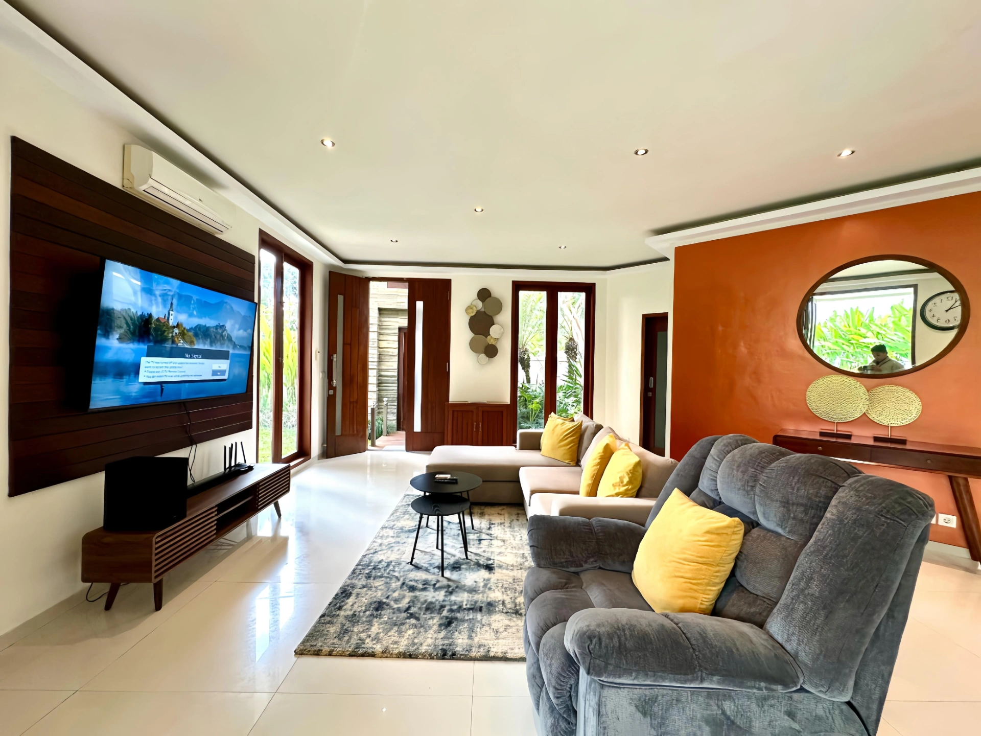 Beautiful 4-bedroom Villa for Rent – Canggu, Padonan, 4-bed villa for rent in Canggu – photo 4 of 15