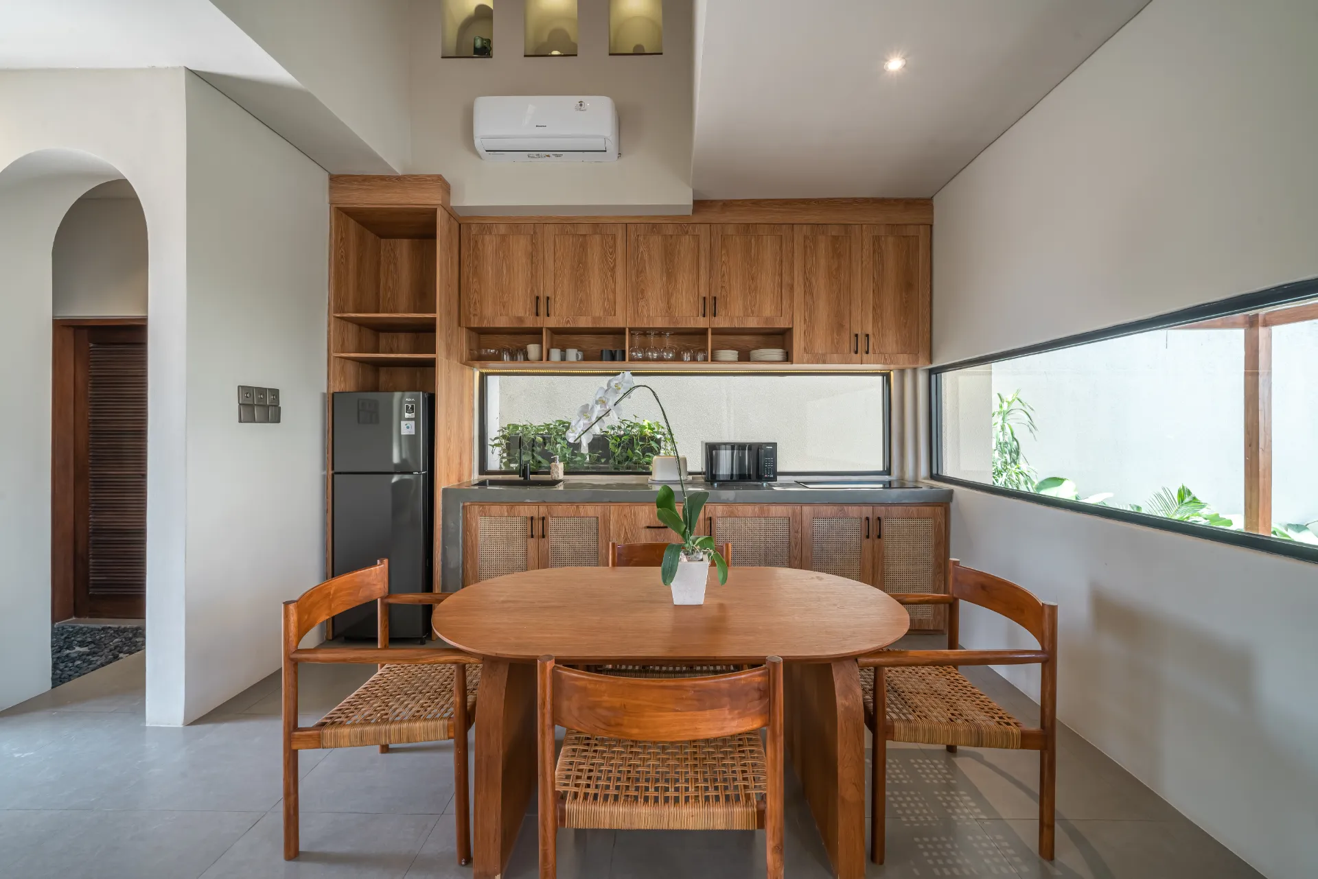 Villa Salt - 2BR Tropical Hideaway in Bingin – Private Pool, 2-bed villa for rent in Uluwatu – photo 7 of 15
