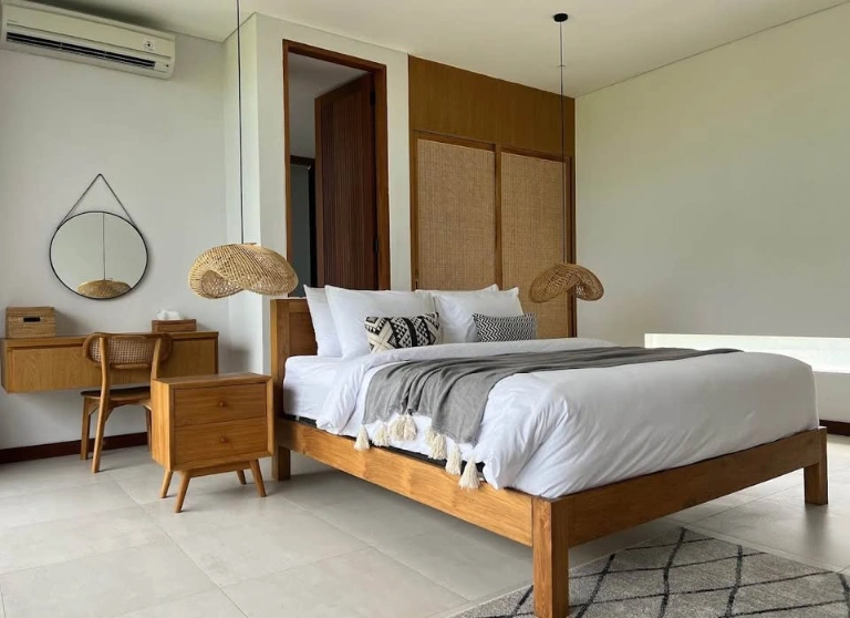 Luxury 3-Bedroom Villa in Pererenan - Tumbak Bayuh, 3-bed villa for rent in Pererenan – photo 8 of 12