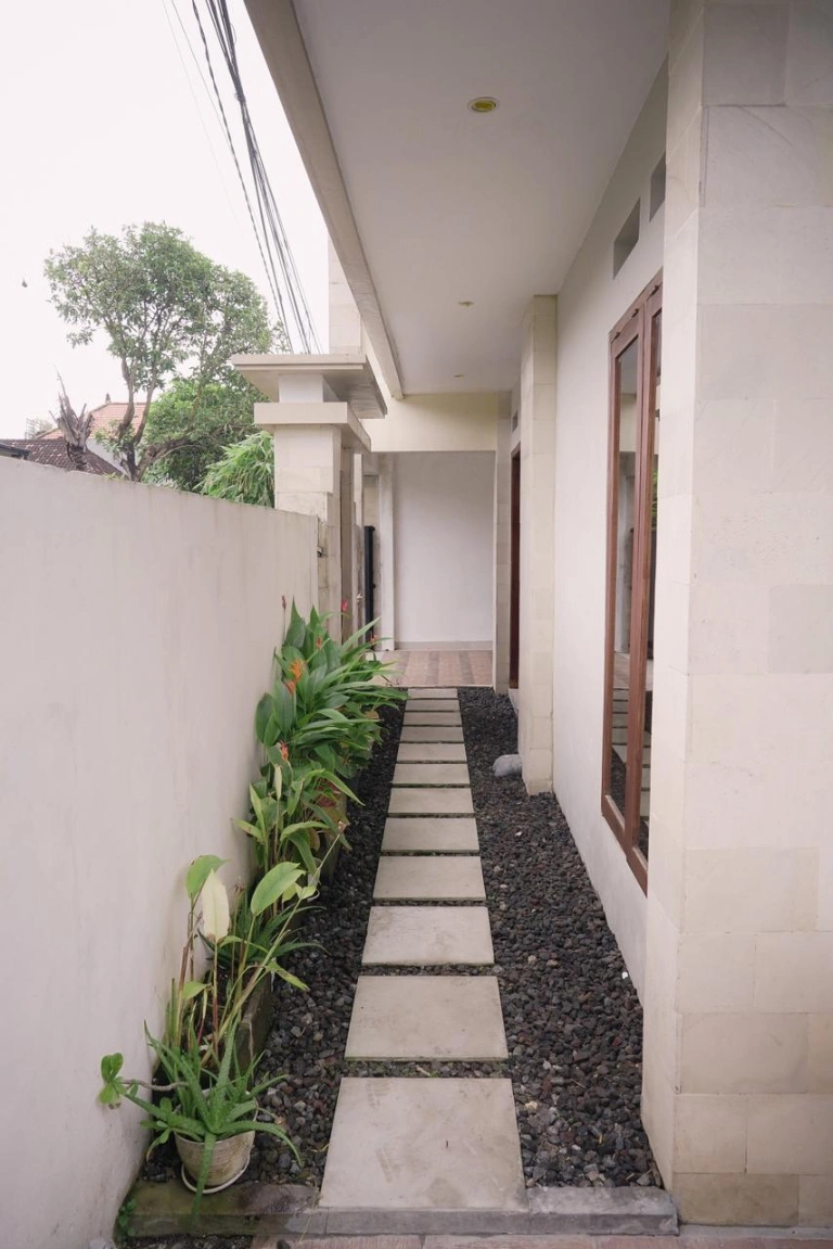 Yearly Rent Villa in Nusa Dua Bali, 4-bed villa for rent in Nusa Dua – photo 7 of 15