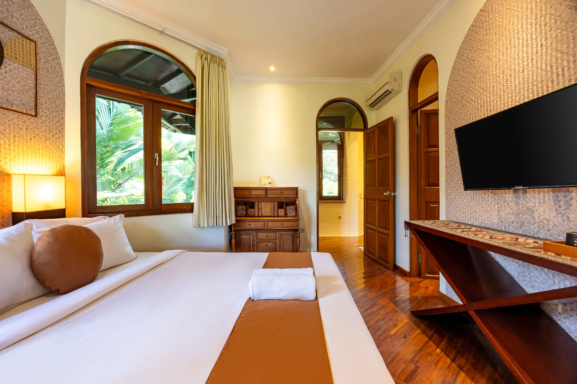 Urbanest Tropical Residence, 1-bed villa for rent in Seminyak – photo 10 of 15