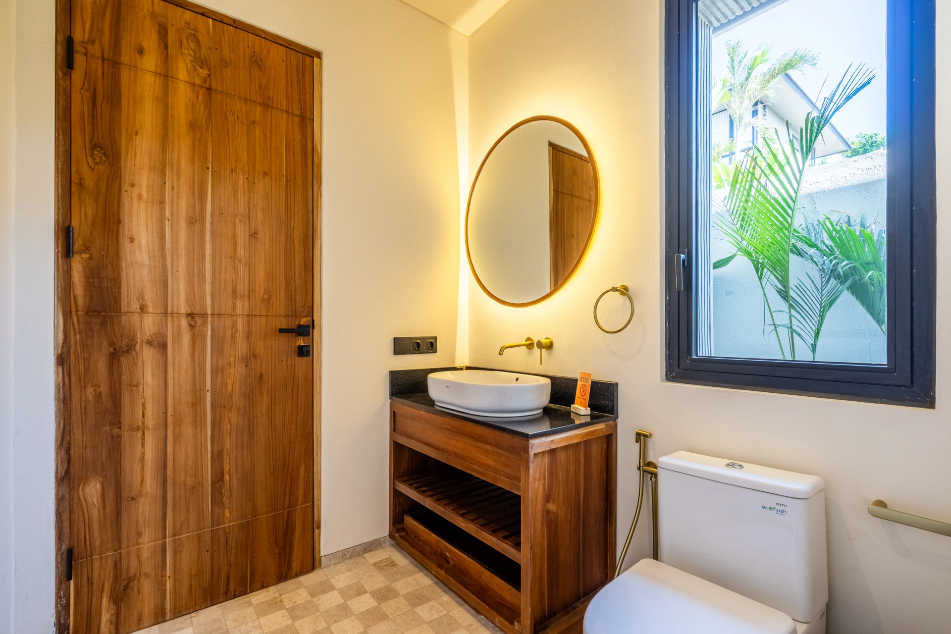 Tropical 3BR Villa with Private Pool in Pecatu, Uluwatu, 3-bed villa for rent in Uluwatu – photo 13 of 15