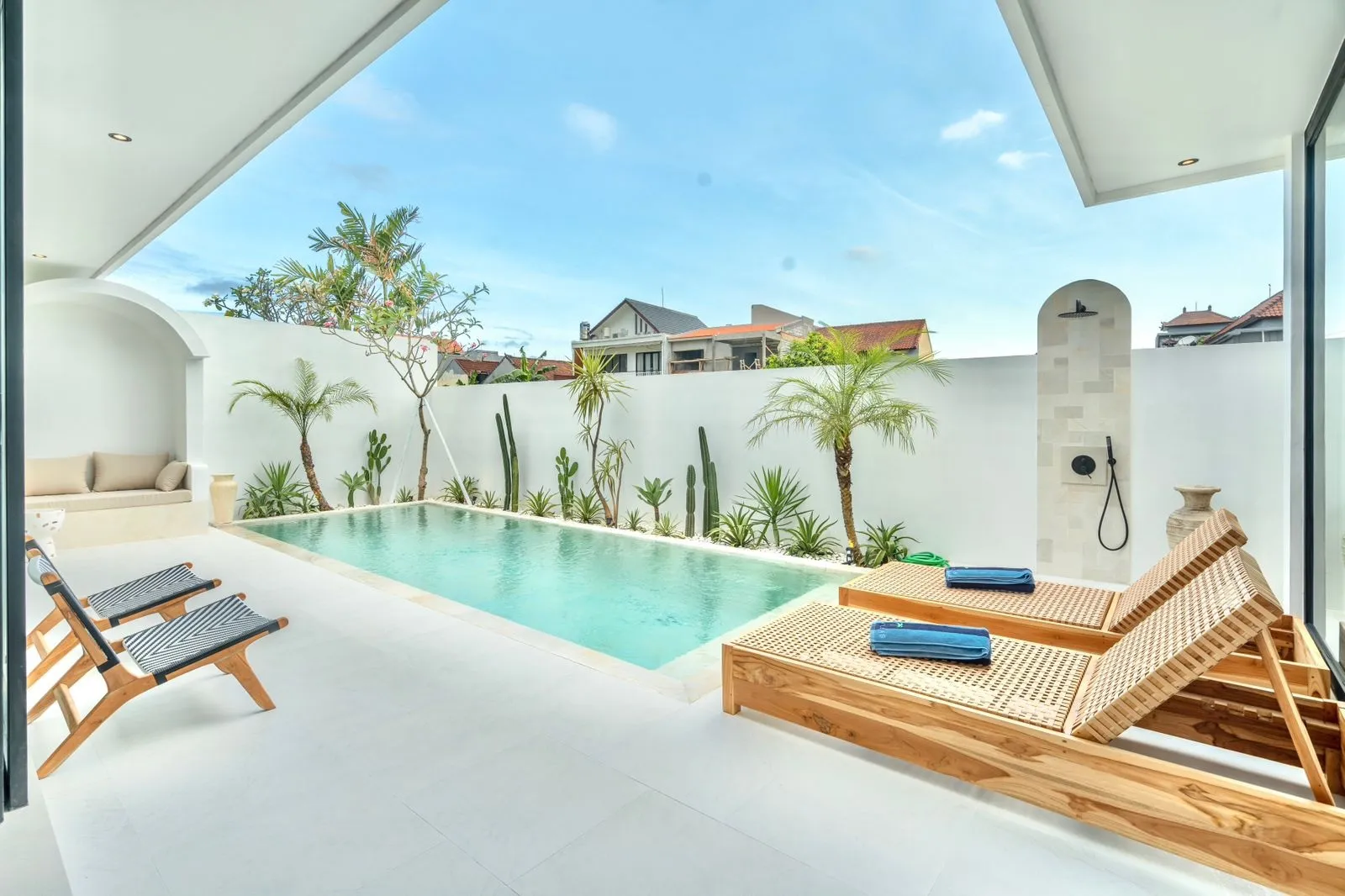 Villa For Rent 2 Bed In Padonan,Tibubeneng Bali, 2-bed villa for rent in Canggu – photo 4 of 15