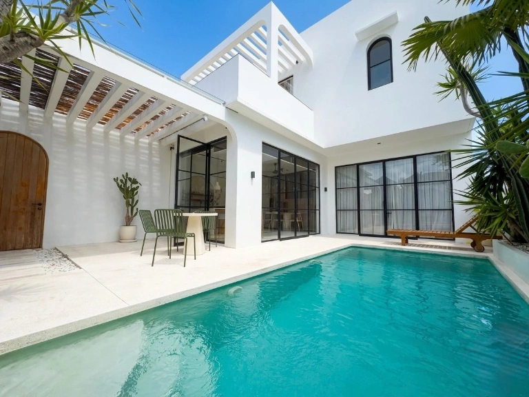 Modern 3-bedroom Villa for Rent in Bumbak, Umalas – Prime Long-term Living, 3-bed villa for rent in Canggu – photo 2 of 15