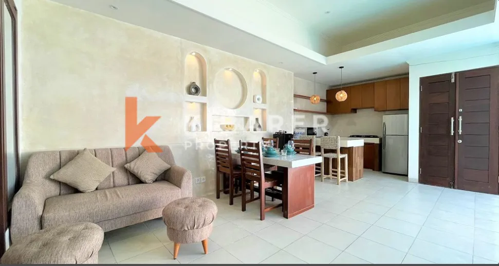 Newly Renovated Two Bedroom Enclosed Living Villa In Berawa, 2-bed villa for rent in Canggu – photo 2 of 14