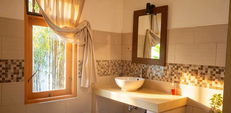 Villa For Rent 2 Bed In Seminyak,Badung Bali, 2-bed villa for rent in Seminyak – photo 14 of 15