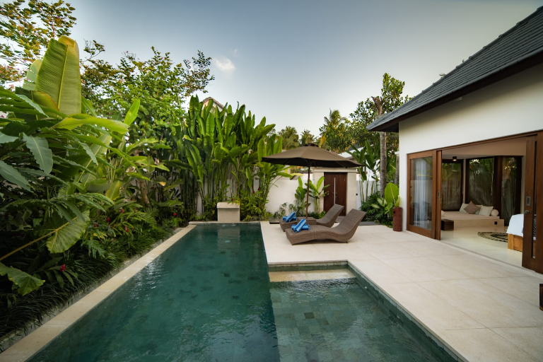 Luxury 4-Bedroom Private Pool Villa in Ubud, 4-bed villa for rent in Ubud – photo 9 of 15