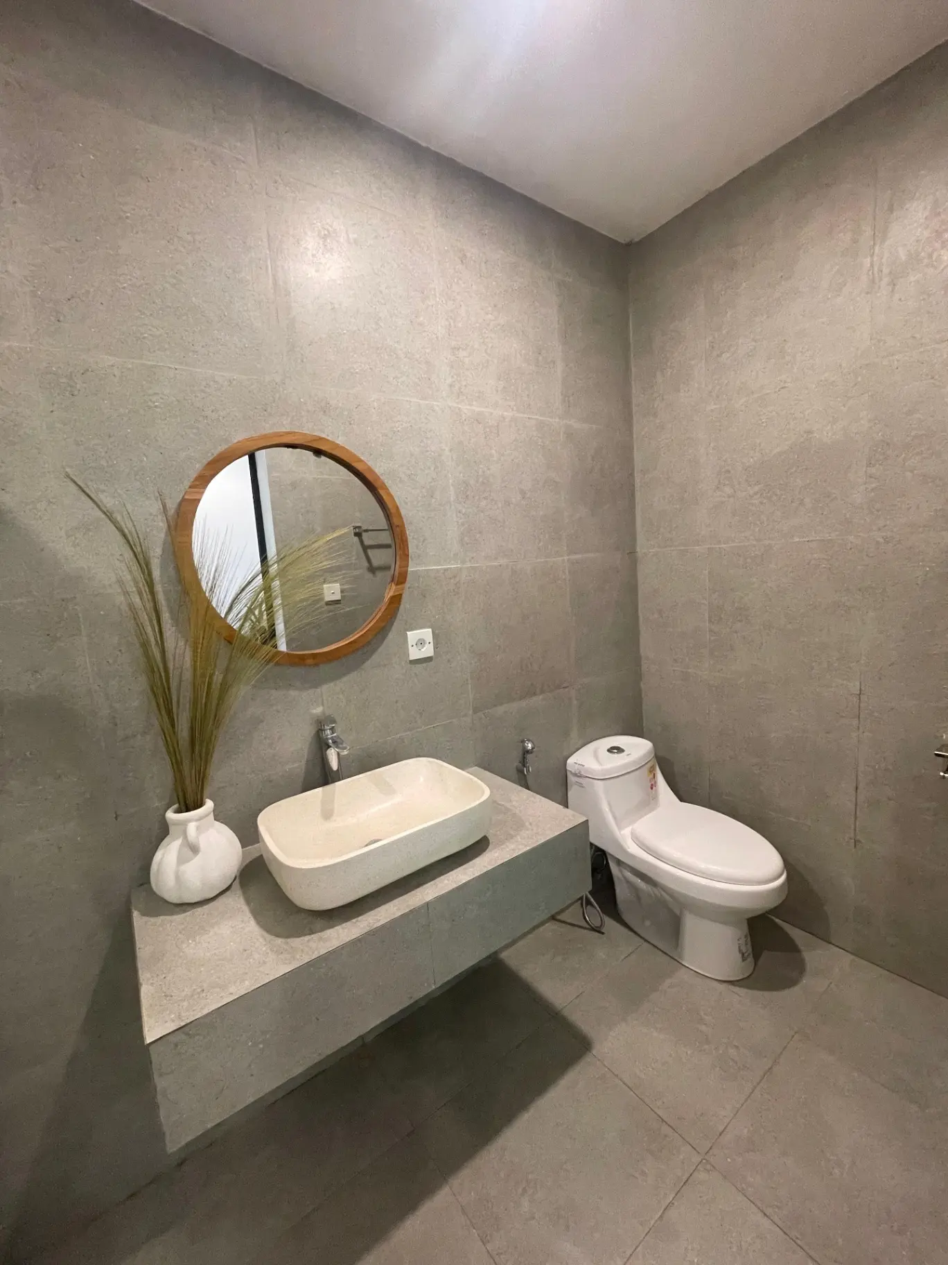Apartment 1 bedroom located at petitenget near by beach, 1-bed villa for rent in Canggu – photo 2 of 8