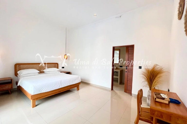 2BR Villa for Rent at Pererenan, Bali, 2-bed villa for rent in Pererenan – photo 11 of 12