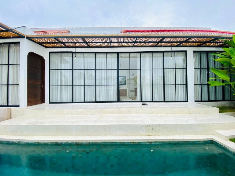 Modern Minimalist 2 Bedroom Villa in Berawa, 2-bed villa for rent in Canggu – photo 13 of 15