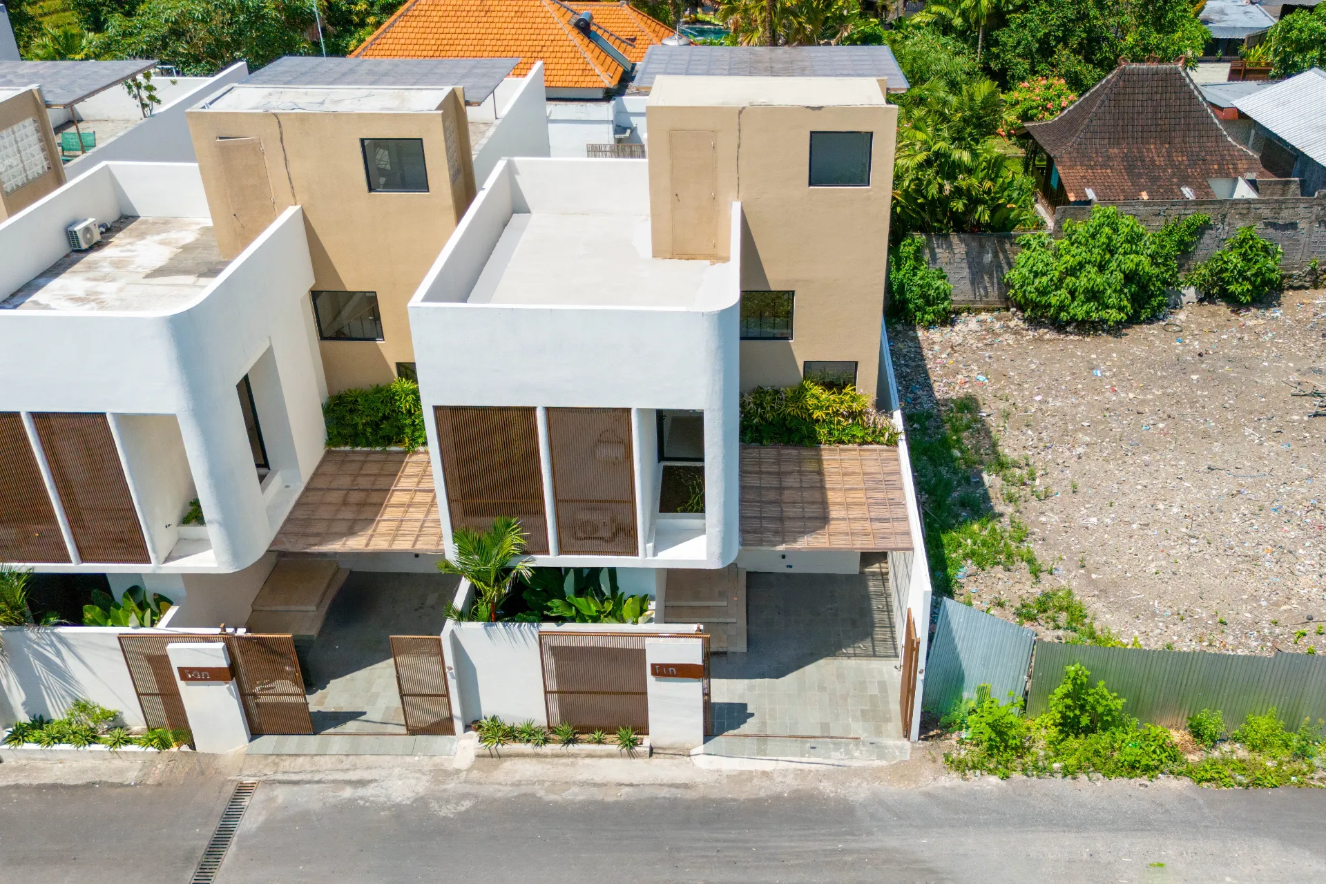 Villa Tin - Modern 3BR Private Pool Villa Near Pererenan Beach, 3-bed villa for rent in Pererenan – photo 13 of 15