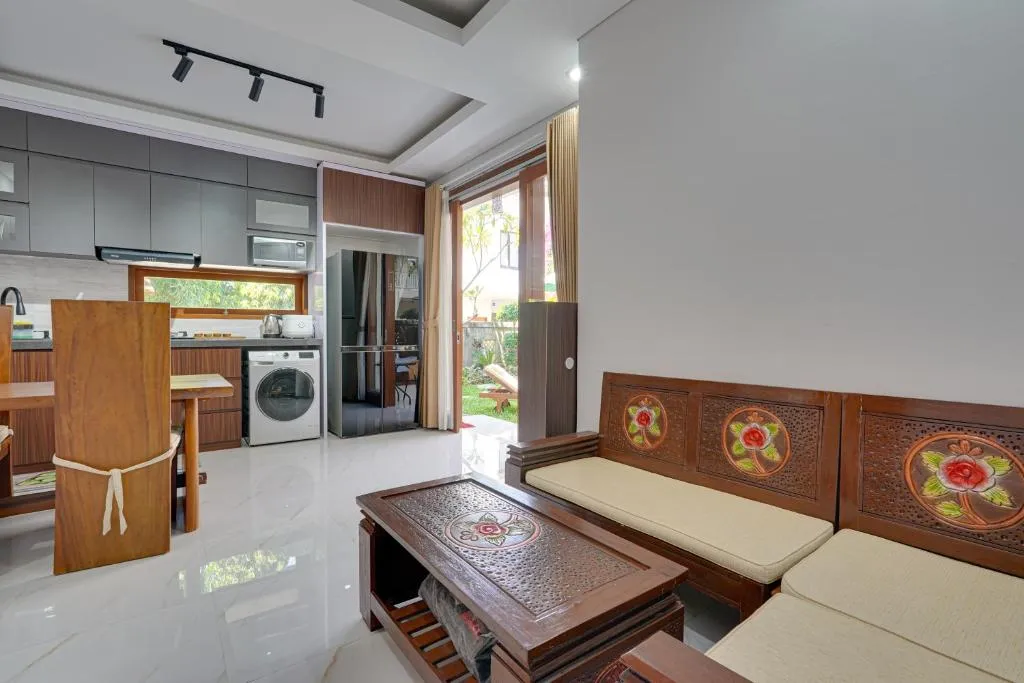 3BR Villa in Sanur - West Side, 3-bed villa for rent in Sanur – photo 6 of 15