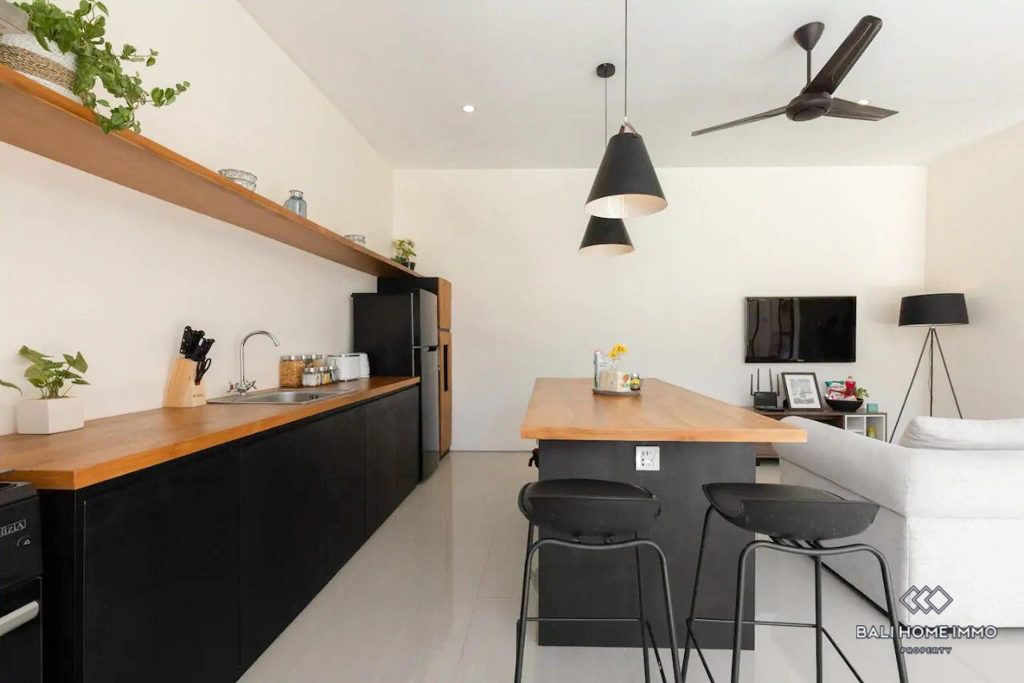 2 Bedroom Villa in Bali Kerobokan, 2-bed villa for rent in Canggu – photo 5 of 7