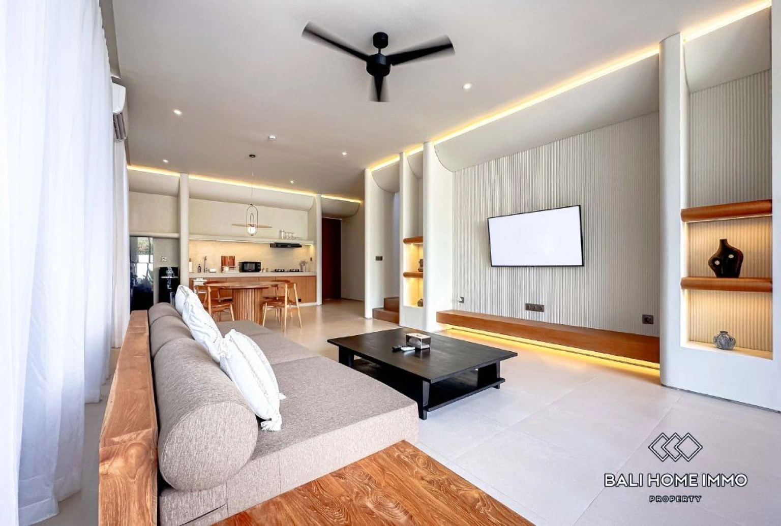 Charming 2 Bedroom Family Villa in Umalas, 2-bed villa for rent in Canggu – photo 6 of 14