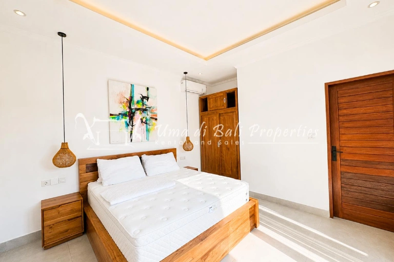 2BR Villa for Rent at Batubelig, Bali I, 2-bed villa for rent in Canggu – photo 10 of 14
