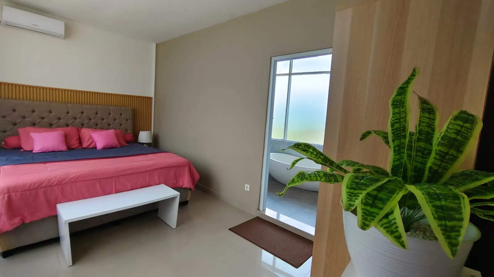 Modern Villa with Office Room - 3 Bedroom Just Minutes to GWK Uluwatu, 3-bed villa for rent in Uluwatu – photo 10 of 15