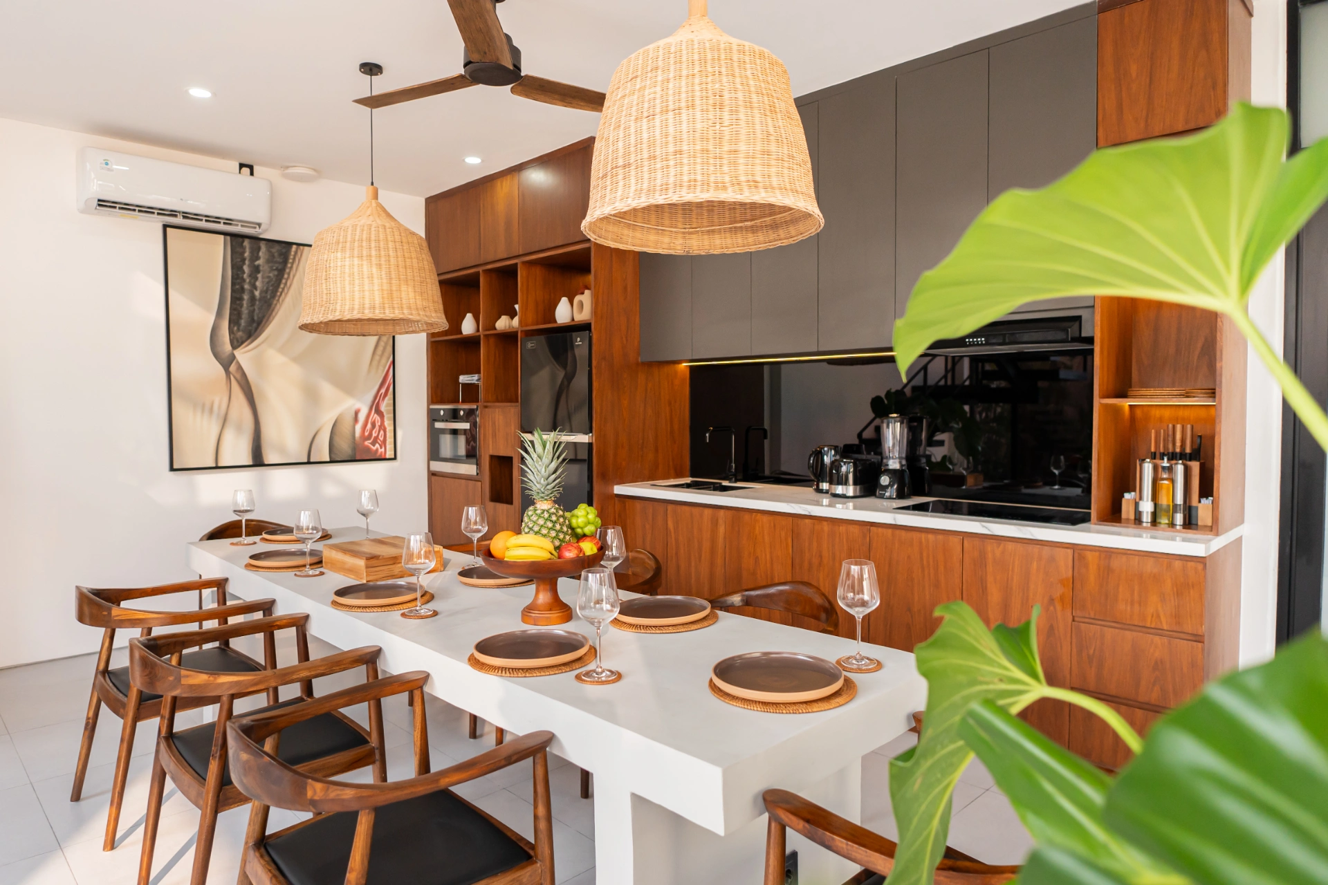 NEW 5 BEDROOMS Baliwood II Pererenan / 2mins to beach / rooftop with ocean view!, 5-bed villa for rent in Pererenan – photo 7 of 15