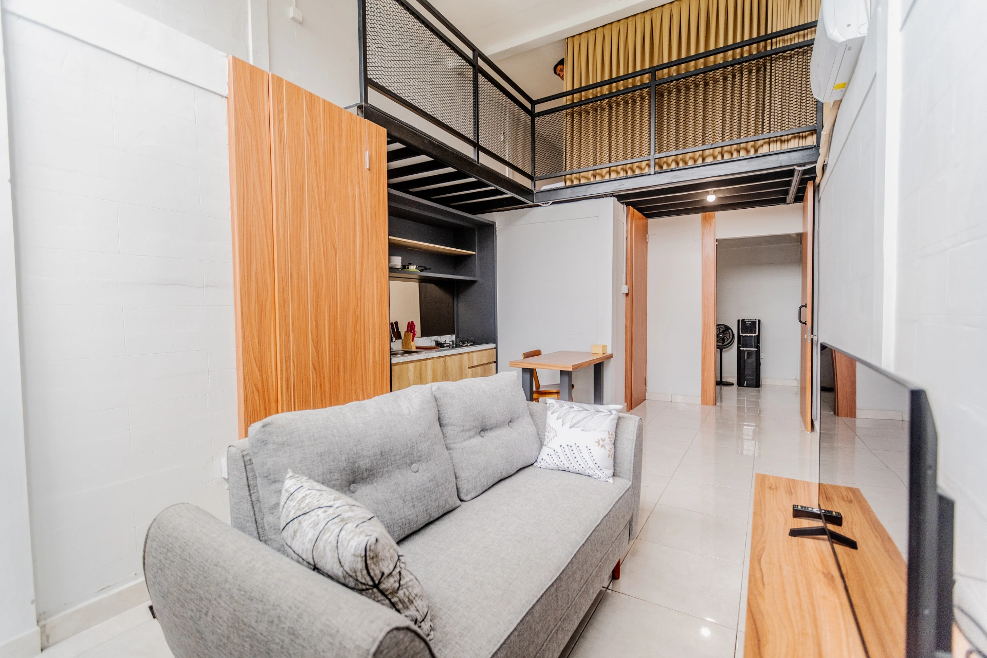 Samada – Modern 1BR SOHO Apartment in Tumbak Bayuh, Canggu, 1-bed villa for rent in Canggu – photo 10 of 11