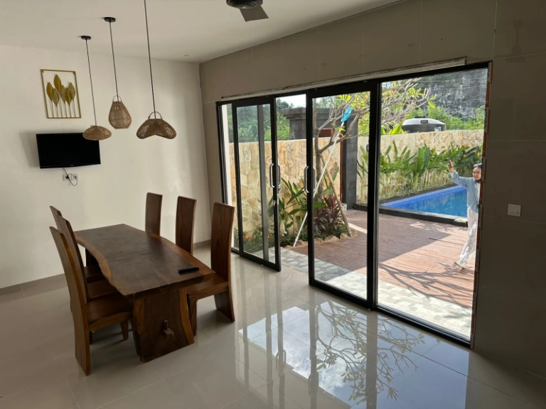 An - for Rent Villa in Pecatu Area near Uluwatu, 4-bed villa for rent in Uluwatu – photo 2 of 14