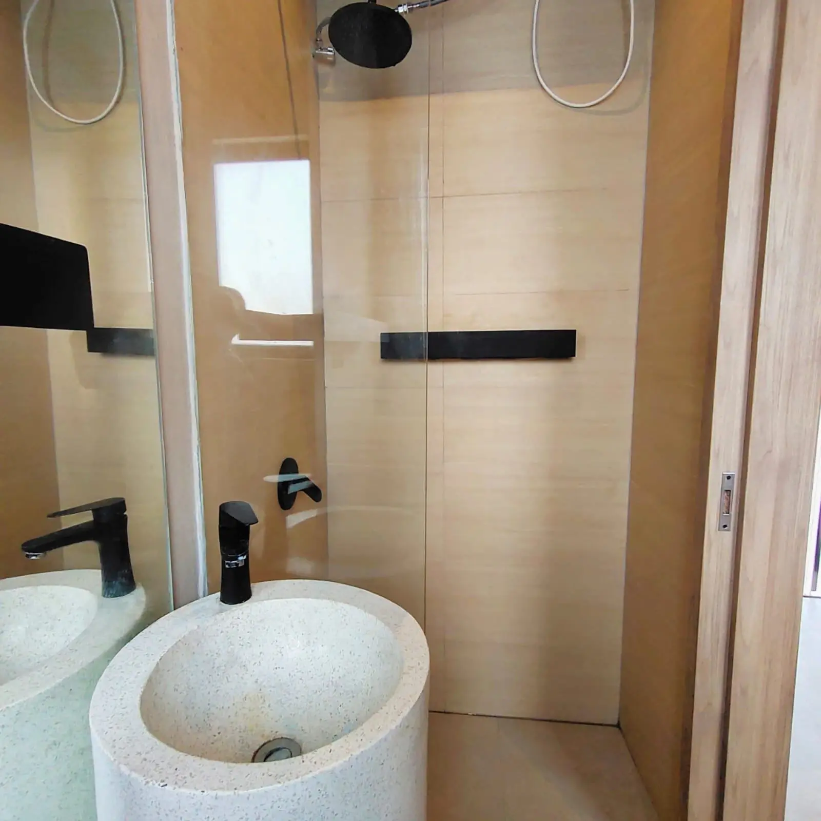 1 BR Loft Style Villa in Babakan, 1-bed villa for rent in Canggu – photo 10 of 13
