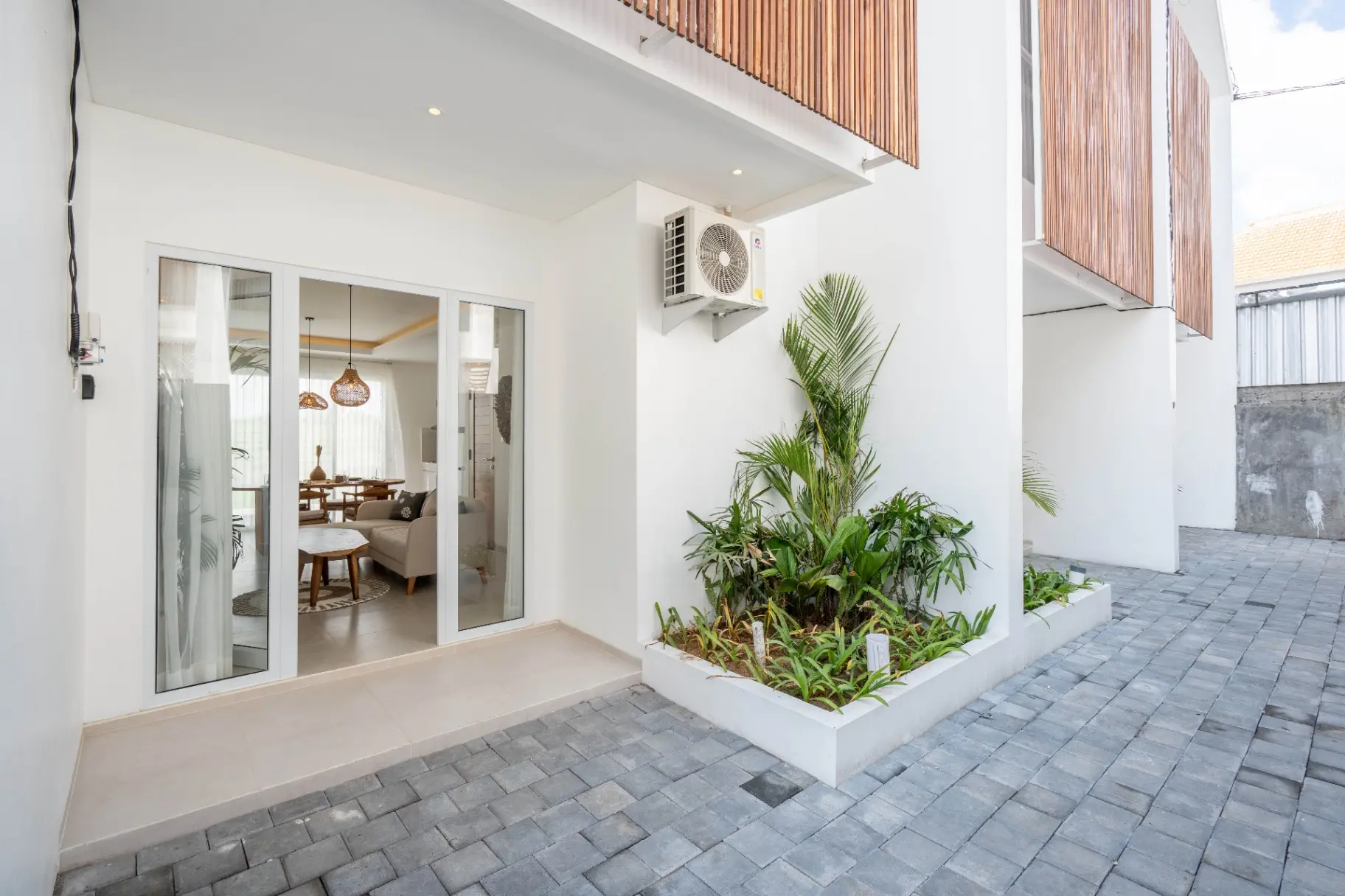 Sunrise Bliss #13 RICE FIELD VIEW – Modern 2BR Pool Villa, 2-bed villa for rent in Canggu – photo 10 of 15