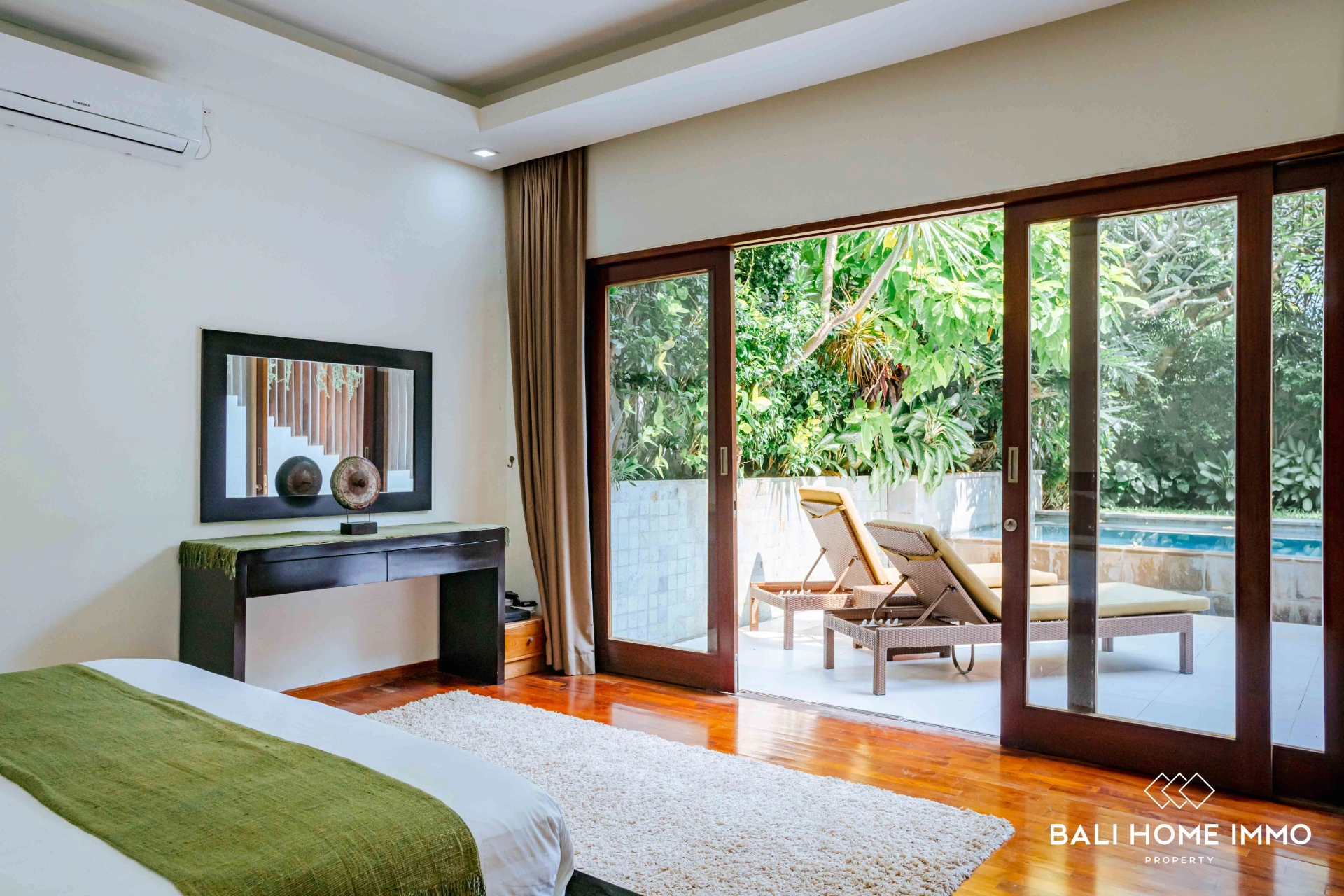Modern Tropical Luxury Villa for Rent & Sale in Balangan, 4-bed villa for rent in Uluwatu – photo 9 of 14