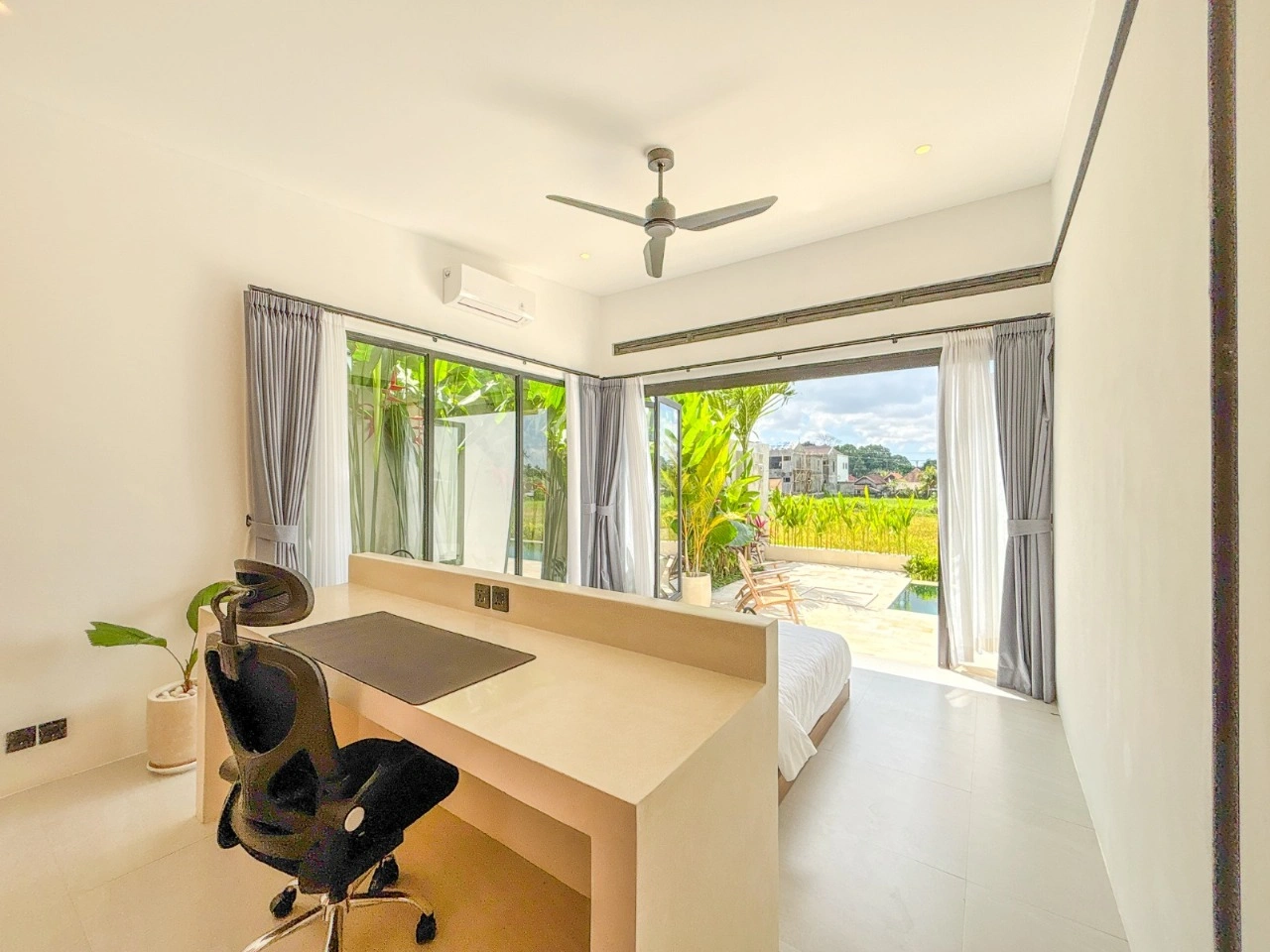 For Monthly & Yearly Rent 2 Bedroom Villa in Kaba Kaba with Ricefield Views, 2-bed villa for rent in Canggu – photo 3 of 13