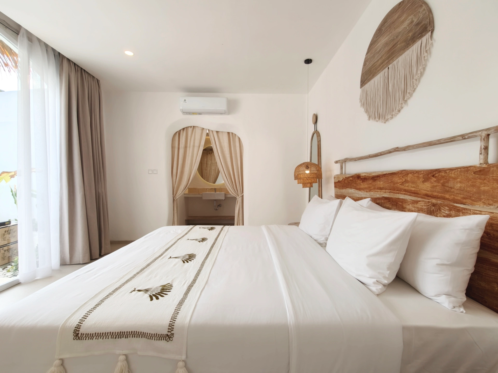 Suilaya Villa - Spacious 3 Bedroom Pool Villa near Bingin, 3-bed villa for rent in Uluwatu – photo 9 of 15