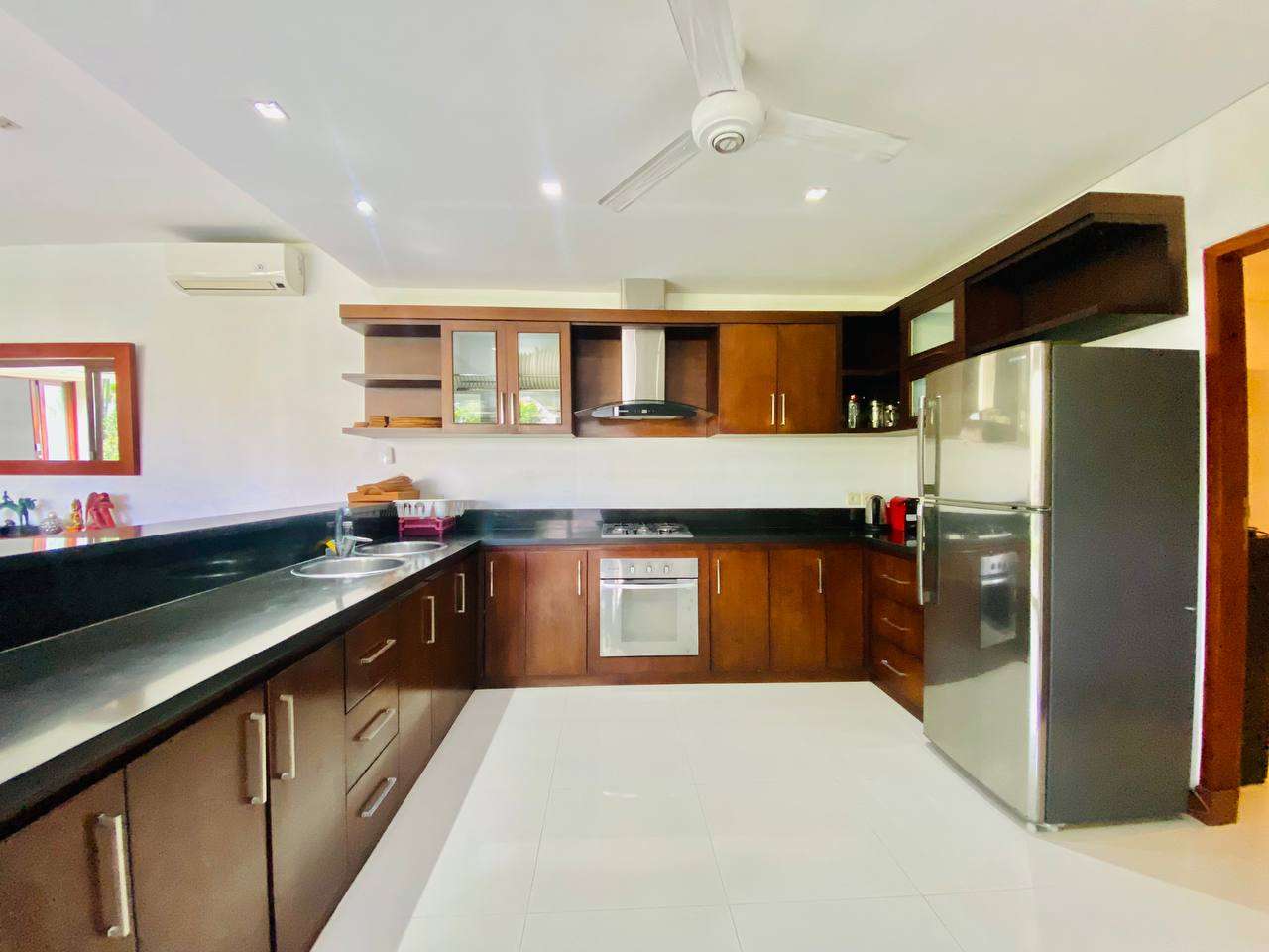 3 Bedroom Villa Fully Furnished in Berawa, 3-bed villa for rent in Canggu – photo 9 of 15