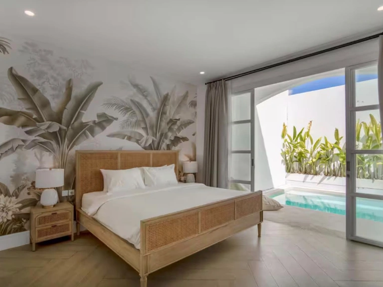 Brand New 3BR Villa in the Heart of Berawa, 3-bed villa for rent in Canggu – photo 5 of 11