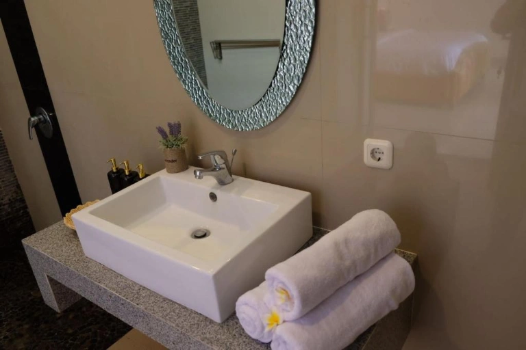 Monthly Rent Villa 4 Bedroom (Nusa Dua) By Nami Bali, 4-bed villa for rent in Nusa Dua – photo 9 of 11