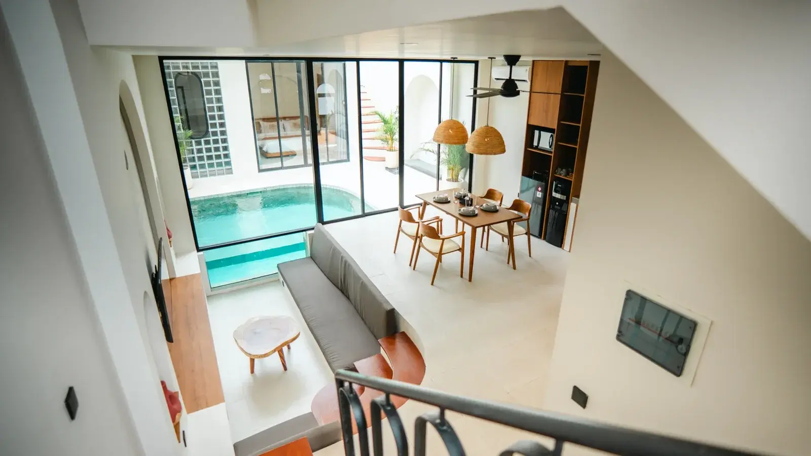 Greece-style 2 Bedroom Villa in Pererenan, 2-bed villa for rent in Pererenan – photo 14 of 15