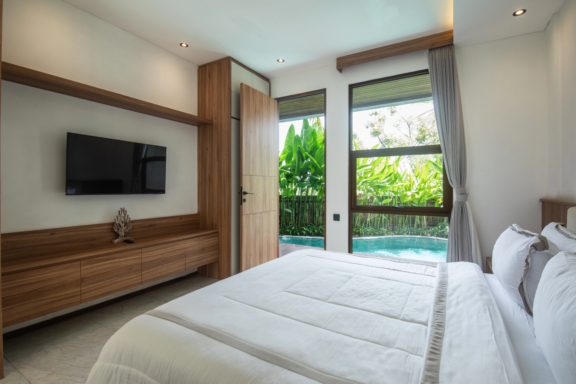 Kammora Villas - 3 Bedrooms Villa With Private Pool (Villa 5), 3-bed villa for rent in Canggu – photo 8 of 15