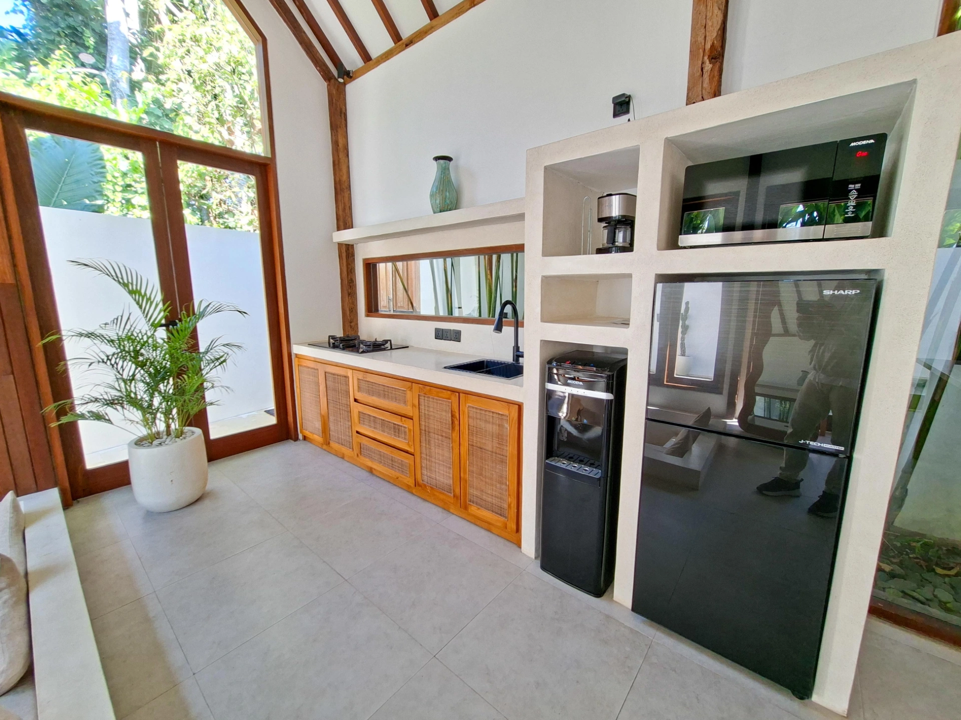 1BR Villa with Modern Layout and Bright Interiors in Cepaka, 1-bed villa for rent in Tabanan – photo 12 of 15