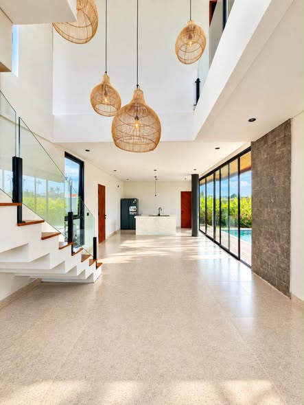 Brand New Modern Villa – Black Tropical House, 2-bed villa for sale in Munggu Area, Canggu – photo 4 of 5