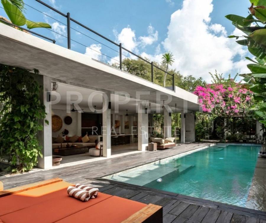 4-bed villa for sale in Canggu